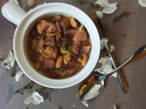 White bean stew with caramelized shallot, roasted garlic and purple potato - Yup, it's Vegan