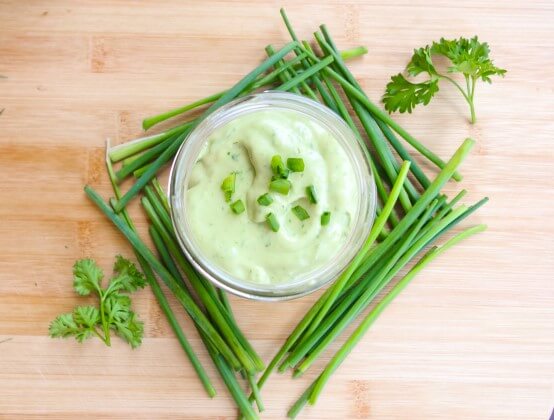 Dill, parsley, chive, garlic, and avocado blended to make a dreamy, creamy condiment. Perfect anywhere ranch dressing can be used! Salads, dips, chickpea mash, sandwiches!