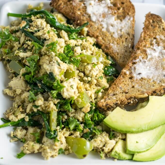 Super Green Tofu Scramble with Spinach Recipe | Yup, It's Vegan!