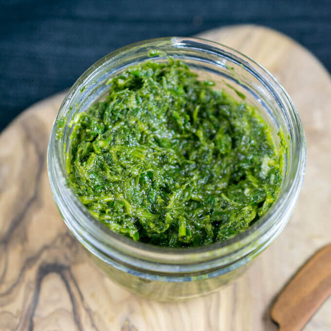 Carrot Top Pesto | Yup, it's Vegan