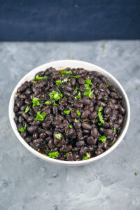 Instant Pot Black Beans (Restaurant Style) | Yup, it's Vegan