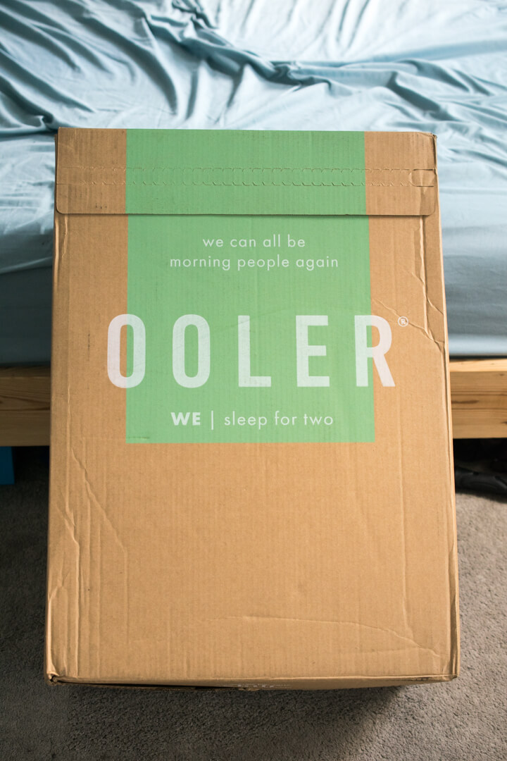The box that the chiliPAD OOLER arrives in
